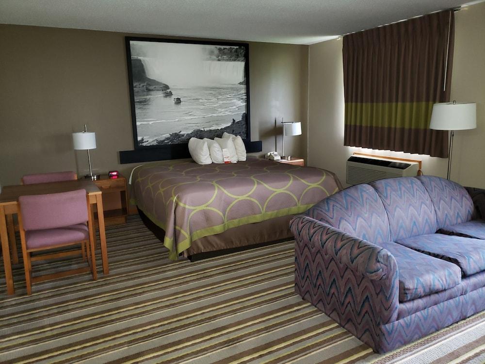 Super 8 By Wyndham Watseka Hotel Exterior photo