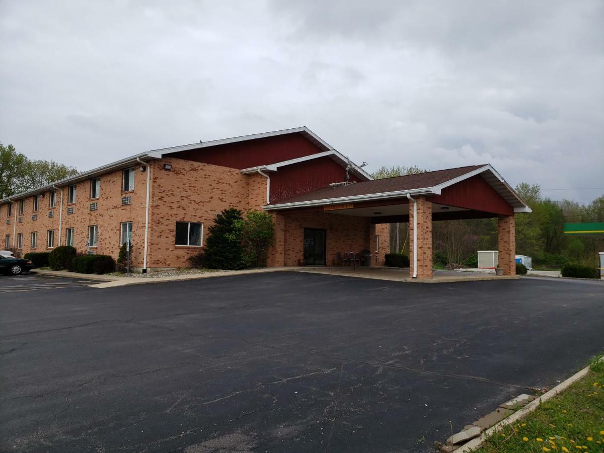 Super 8 By Wyndham Watseka Hotel Exterior photo